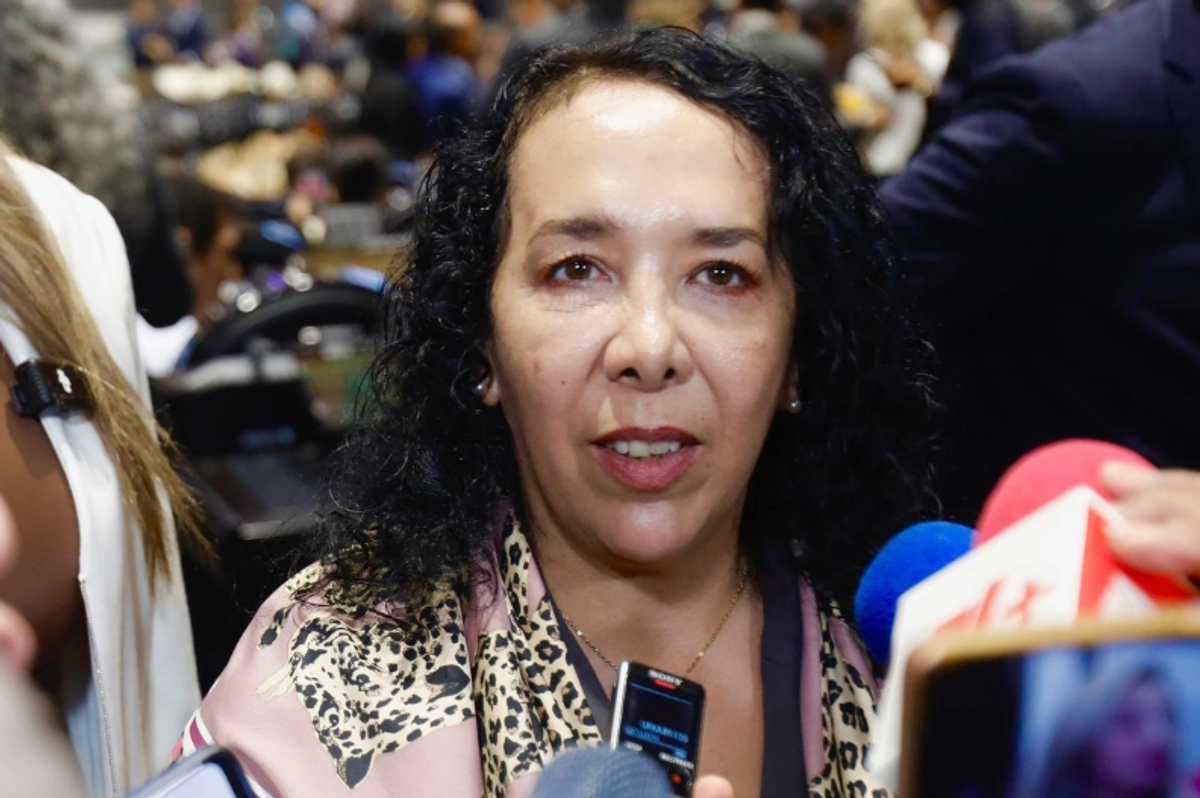 Hilda Brown rechaza nexos con el narco; “acabo de viajar a San Diego”