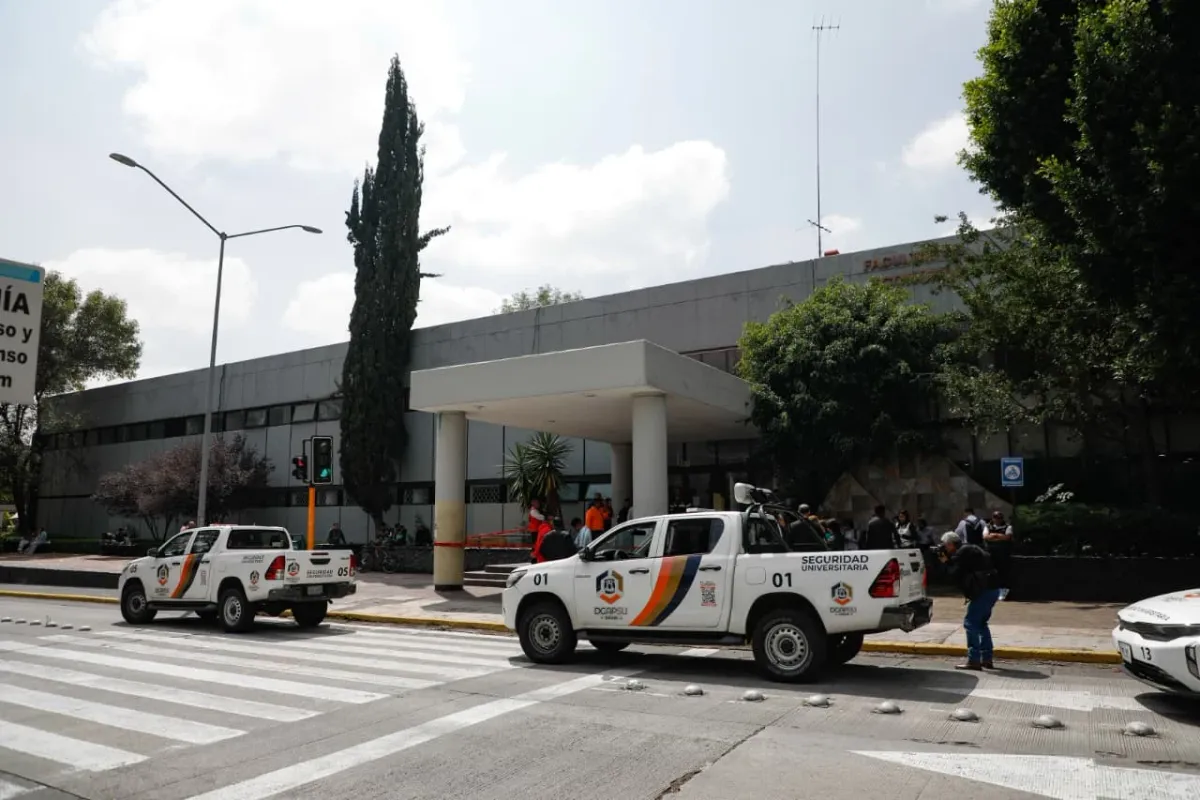 Descartan autoridades de UNAM presencia de artefacto explosivo en Facultad de Economía