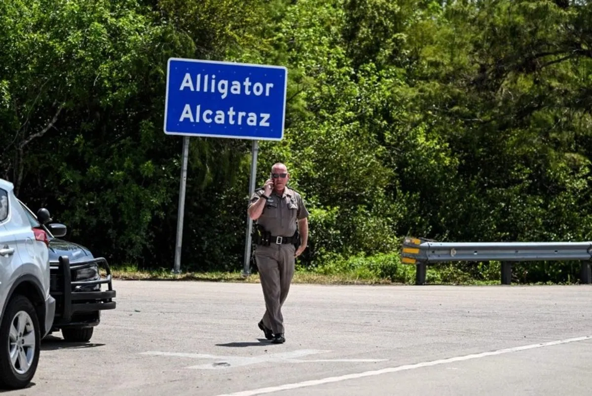 Connacionales denuncian malos tratos en "Alcatraz de los caimanes", se mantienen visitas continuas: De la Fuente